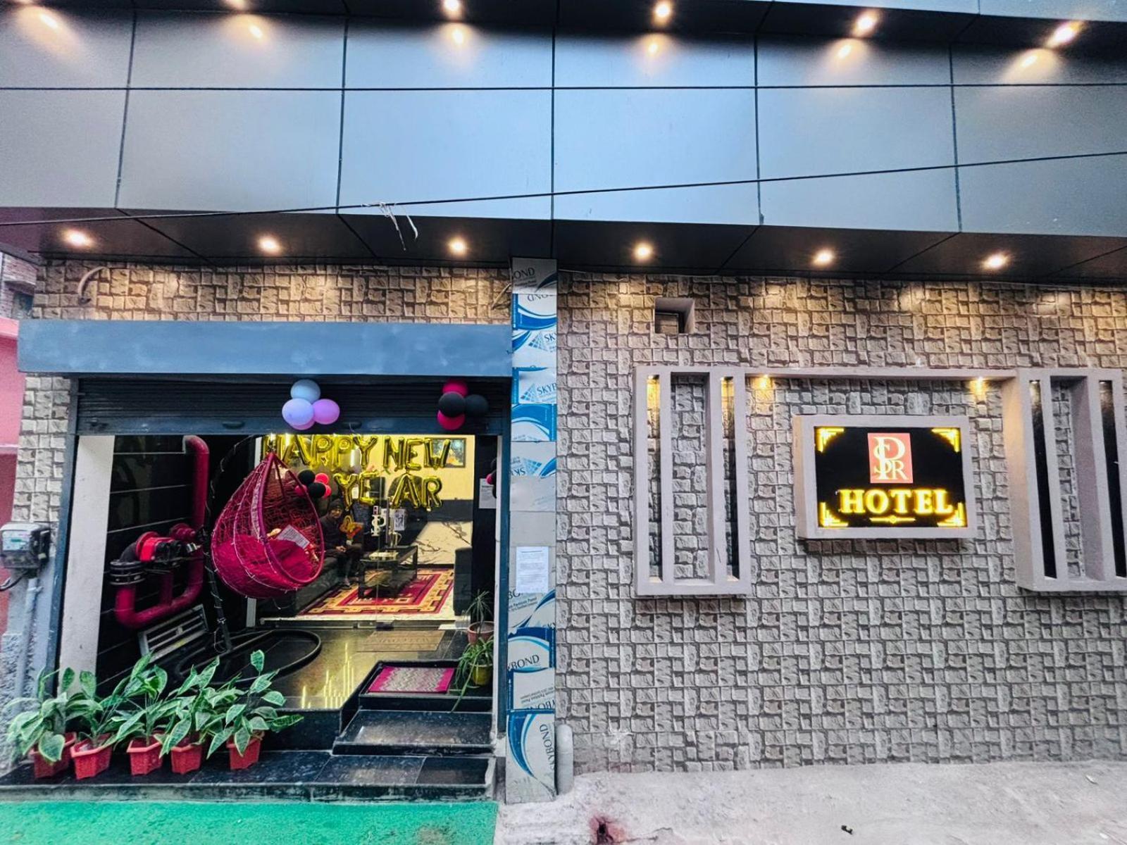 Hotel Ps Residency Varanasi Eksteriør billede