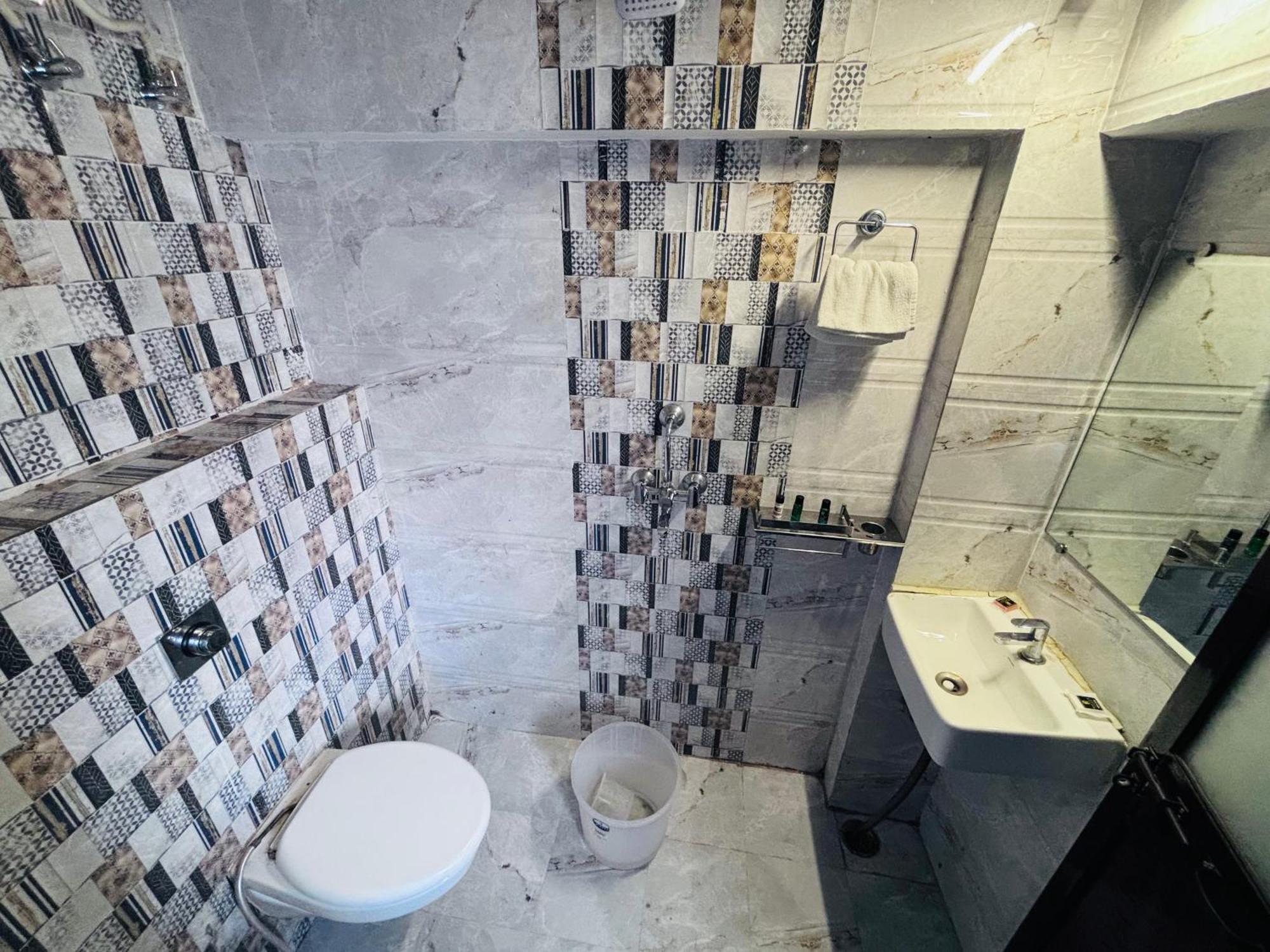 Hotel Ps Residency Varanasi Eksteriør billede